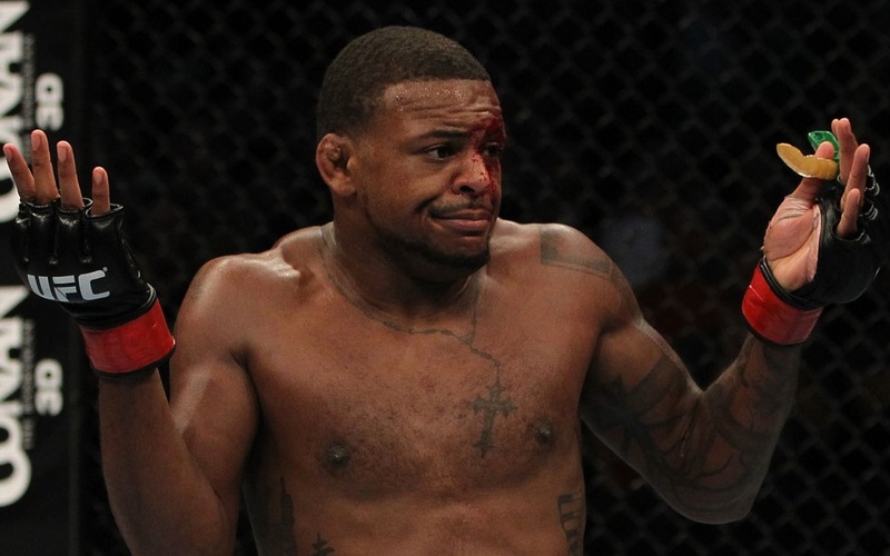 Майкъл Джонсън срещу Отман Азайтар на UFC on ESPN 63