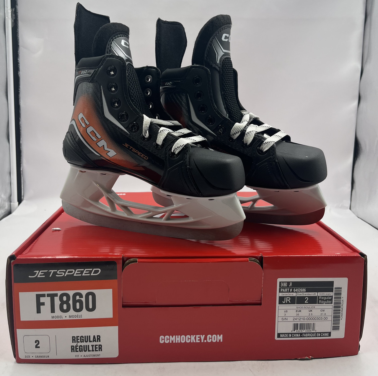 CCM JETSPEED FT860 6452686 JR SKATE SIZE 2 SHOE SIZE 3 REGULAR ICE HOCKEY SKATES