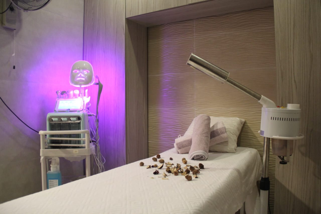 معرض أعمال الهانم 12