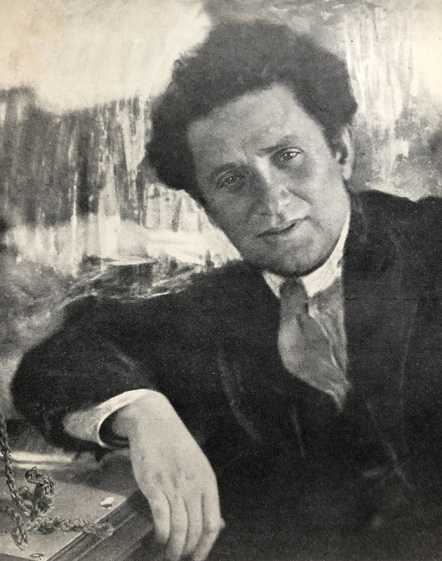 Grigorii Zinovieff 1920 (cropped)(b)