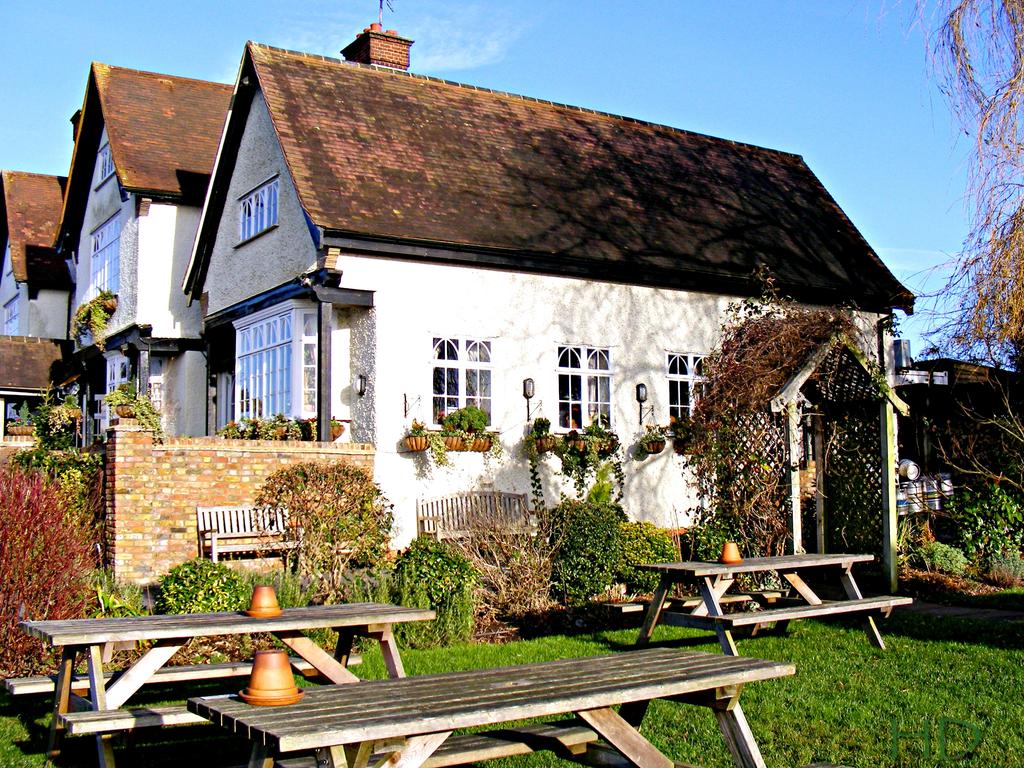 Pub-garden-HF-winter-HD.jpg