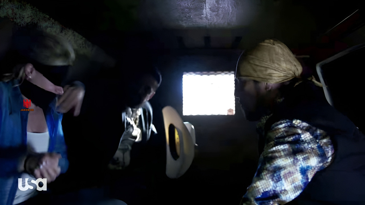 Molly Burnett 3 - Queen Of The South S05E08