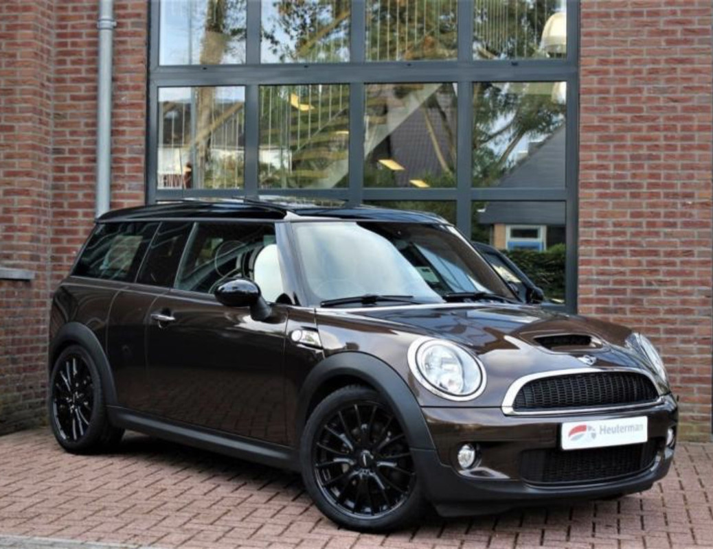 15AF59A9-B8FC-4A49-9BCB-C69BAF1D9F3C