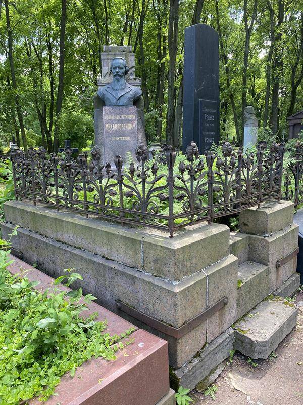 pamyatnik-nadgrobnyy-mihaylovskomu-nikolayu-konstantinovichu-72-44451209