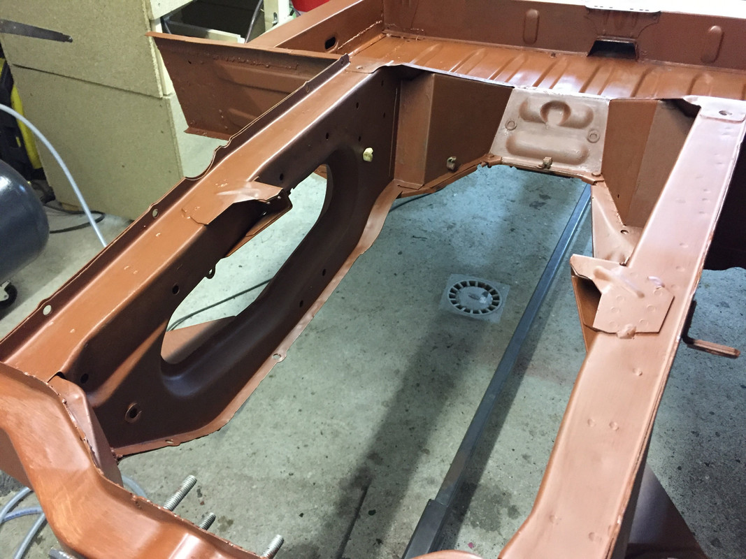 Restauration 4L (704)