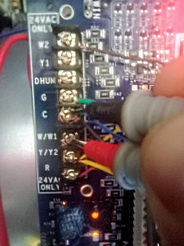 Measuring ~24 VAC between W and C terminals at furnace control board