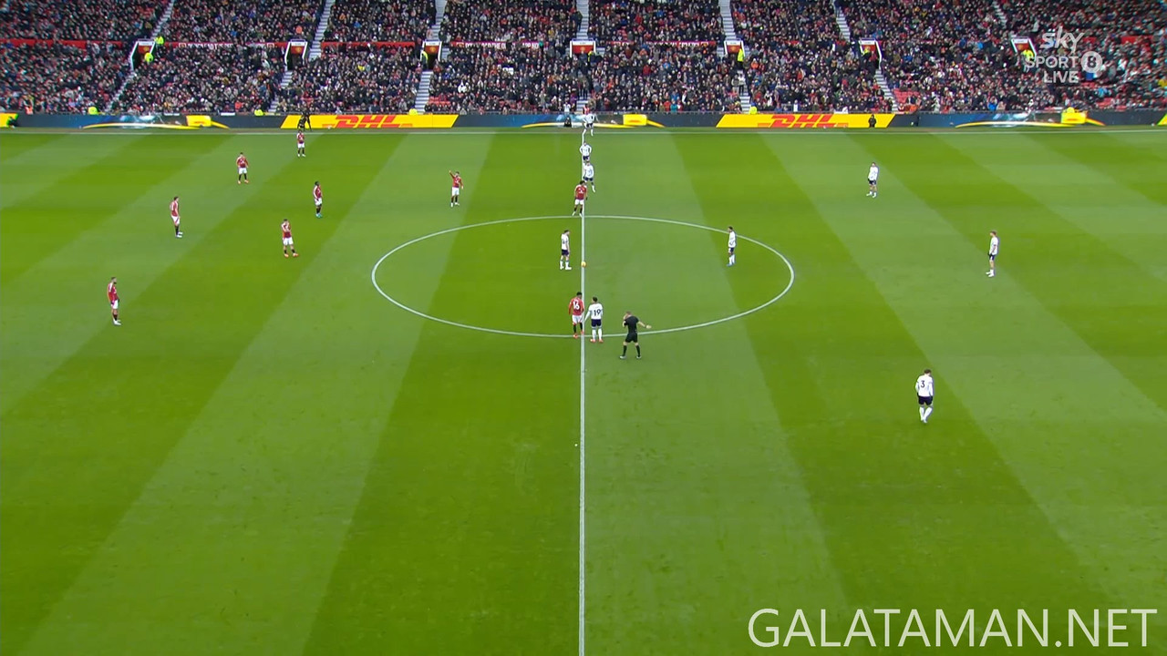 [Image: 12-22-14-45-03-Sky-Sport-8-PL-NZ-Manches...24-030.jpg]