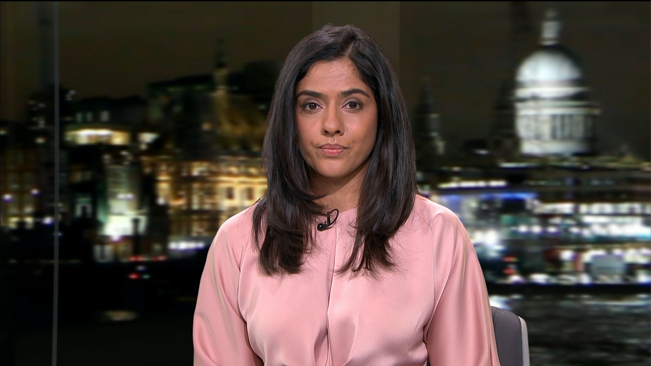 ITV News London_20211129_18001830.ts_snapshot_14.55.416