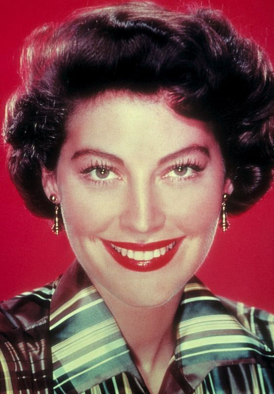 Ava_Gardner_c85
