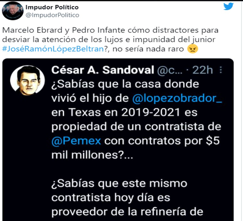 Marcelo Ebrard publica foto falsa de John Lennon y le llueven críticas