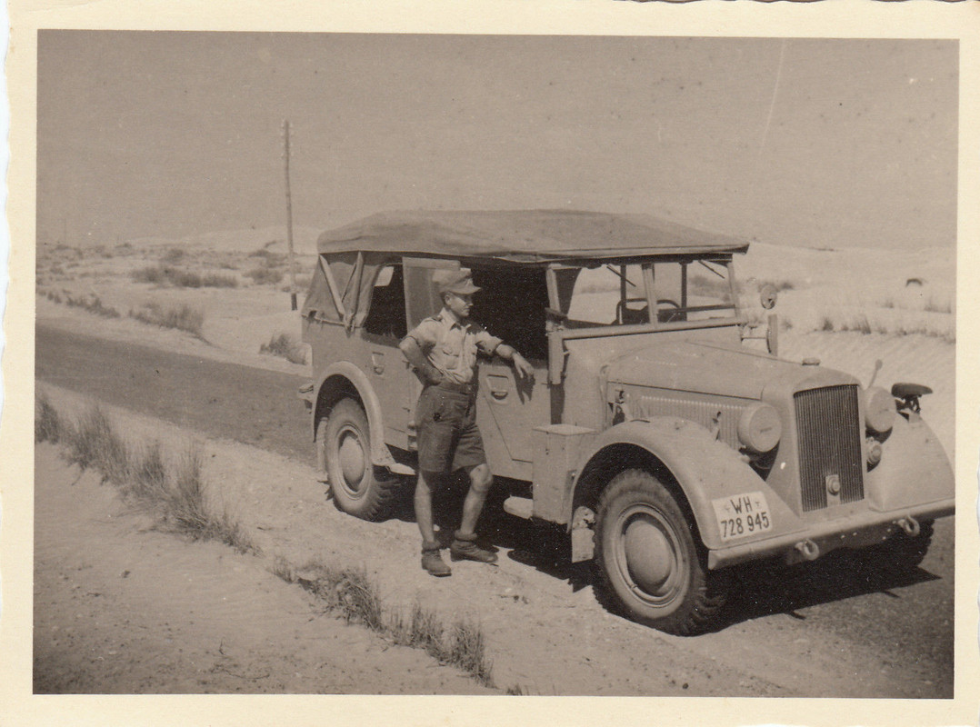 Wehrmacht Afrikakorps PKW Einheits-Kübelwagen Sandfarben WH-