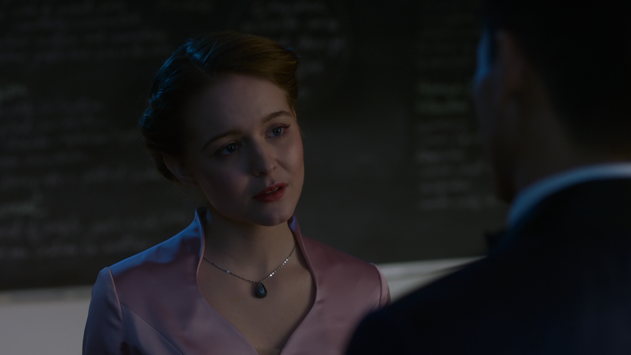 Supergirl.S06E06.Prom.Again!.(2).1080p.10bit.AMZN.WEB-DL.DDP5.1.HEVC-Vyndros.mkv_snapshot_12.57_[202