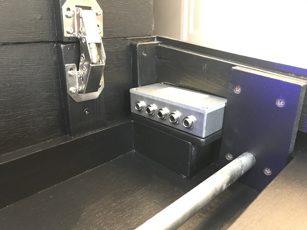 5529062B-000B-4C49-ADE0-1D09DA1A5C58