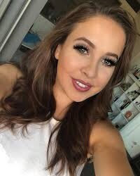 ABCB70DC-8A48-4B27-AA39-D1F475A83504