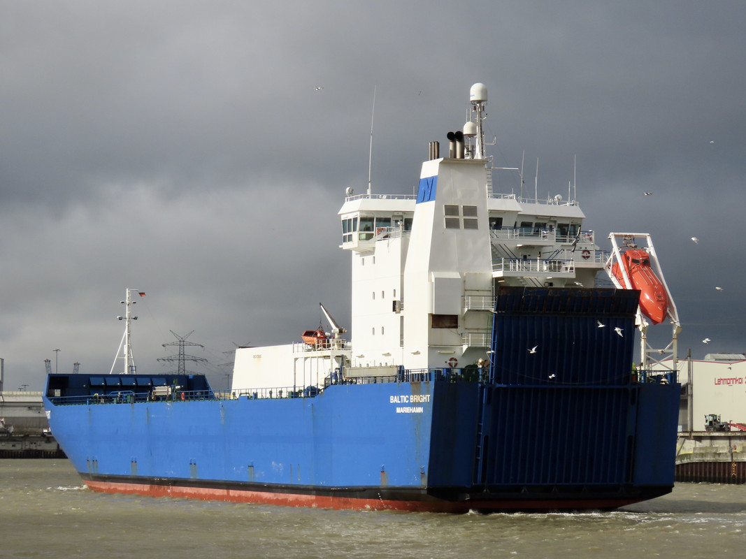 1D5F5FD4-3E50-4392-AA9F-CFA54308B719