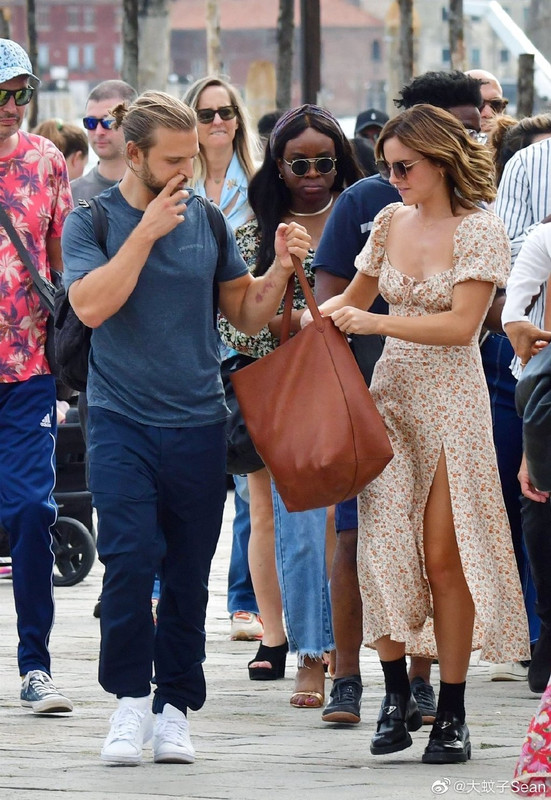 emmawatson-photogallery.blogspot.com (5)