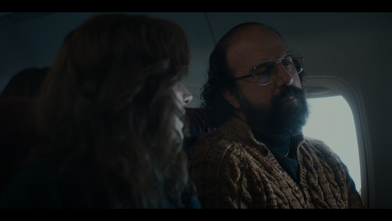 Stranger.Things.S04E03.2160p.Netflix.WEB-DL.DDP.5.1.Atmos.H.265-HHWEB.mp4_snapshot_00.21.20.821