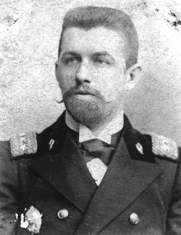 scale_1200