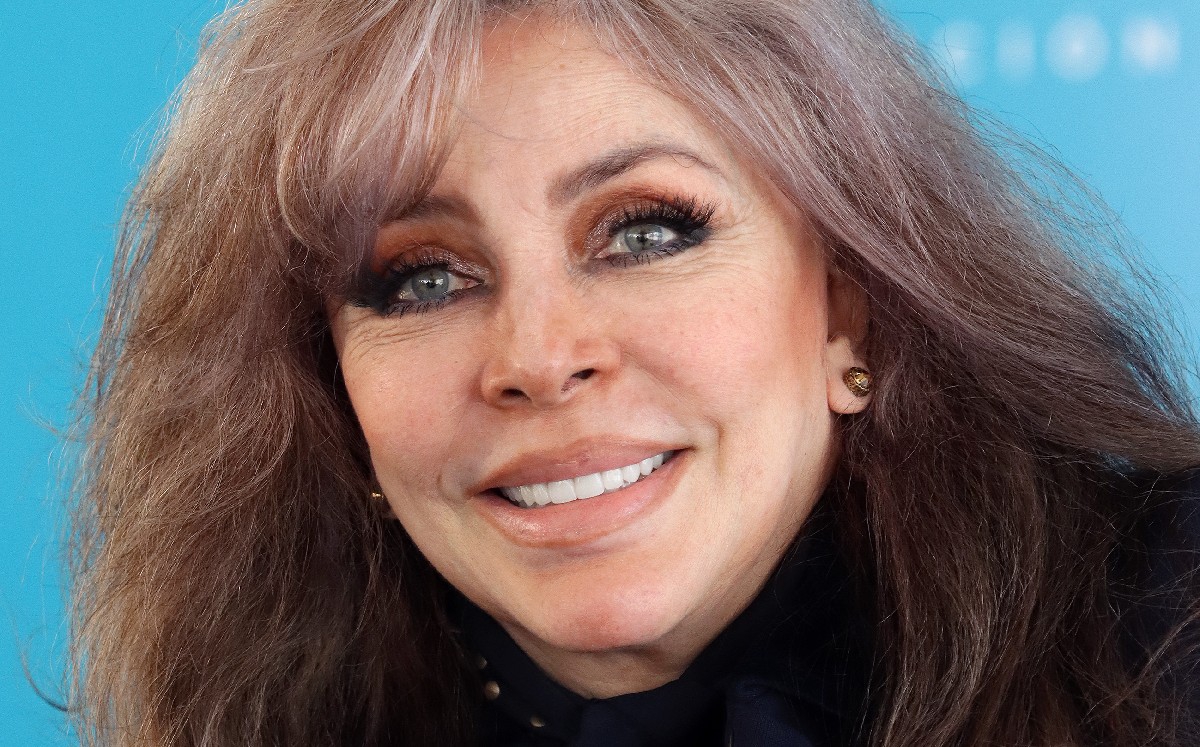 Verónica Castro comenta que Cristian Castro cambió su look como Nodal