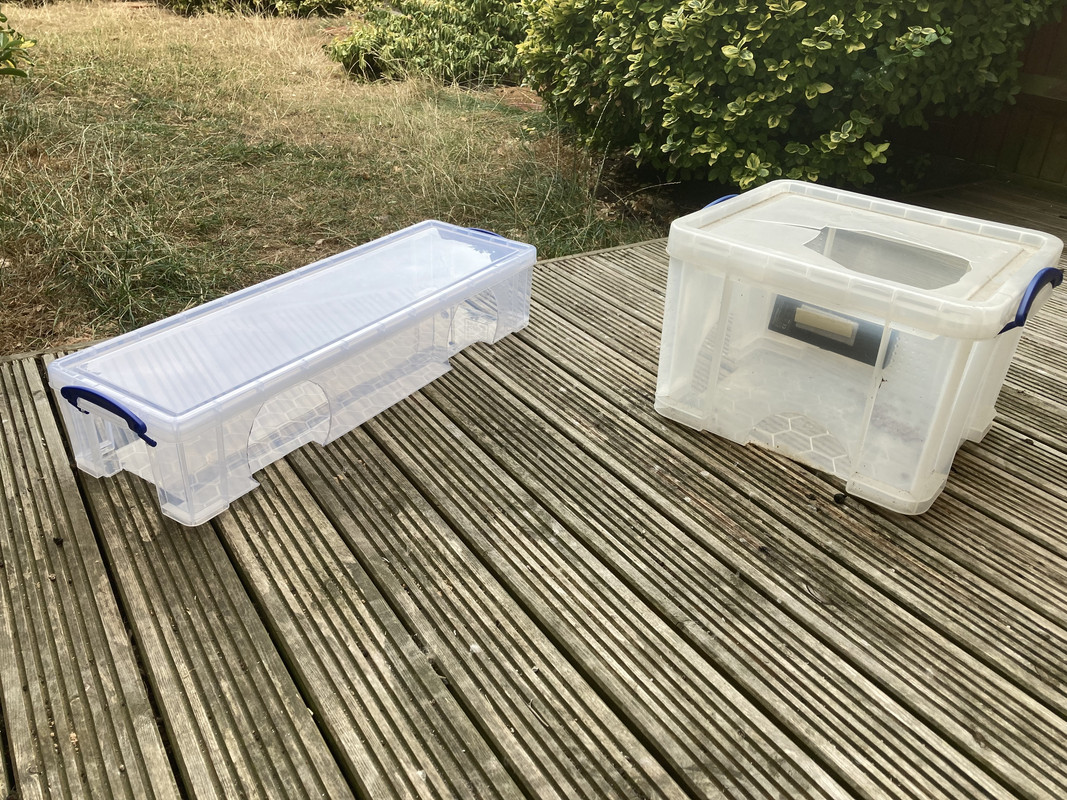 4ECB87E6-46EA-44B5-8A40-EDD2C36965AF