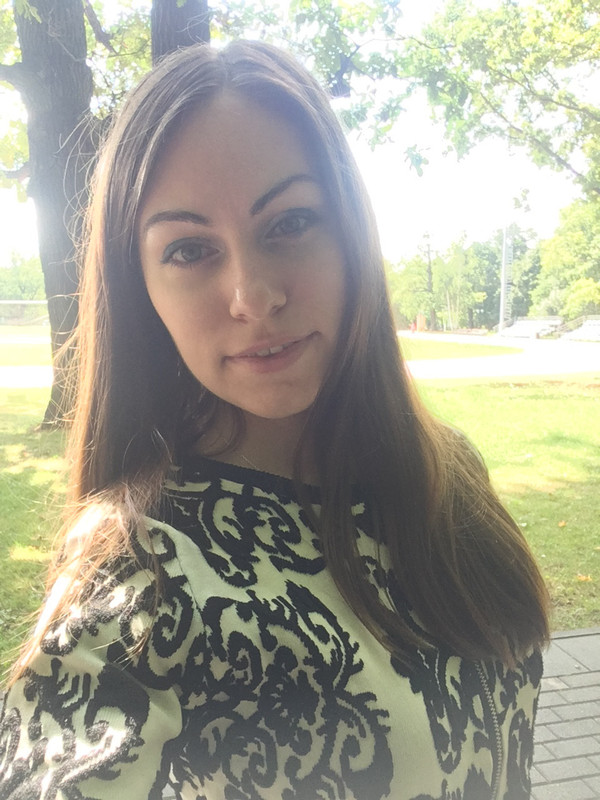 1F1D5994-69E6-442F-9DA3-4C4E6688F42E