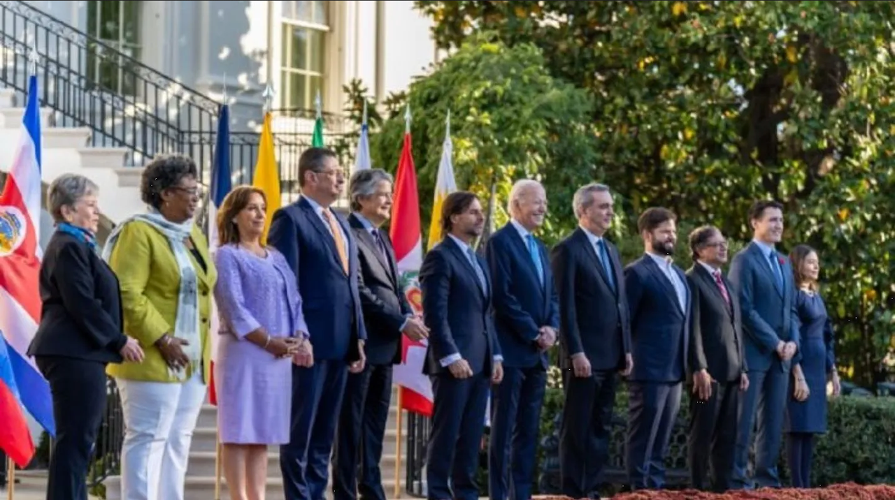 Joe Biden inaugura la Alianza de las Américas, quiere combatir a China