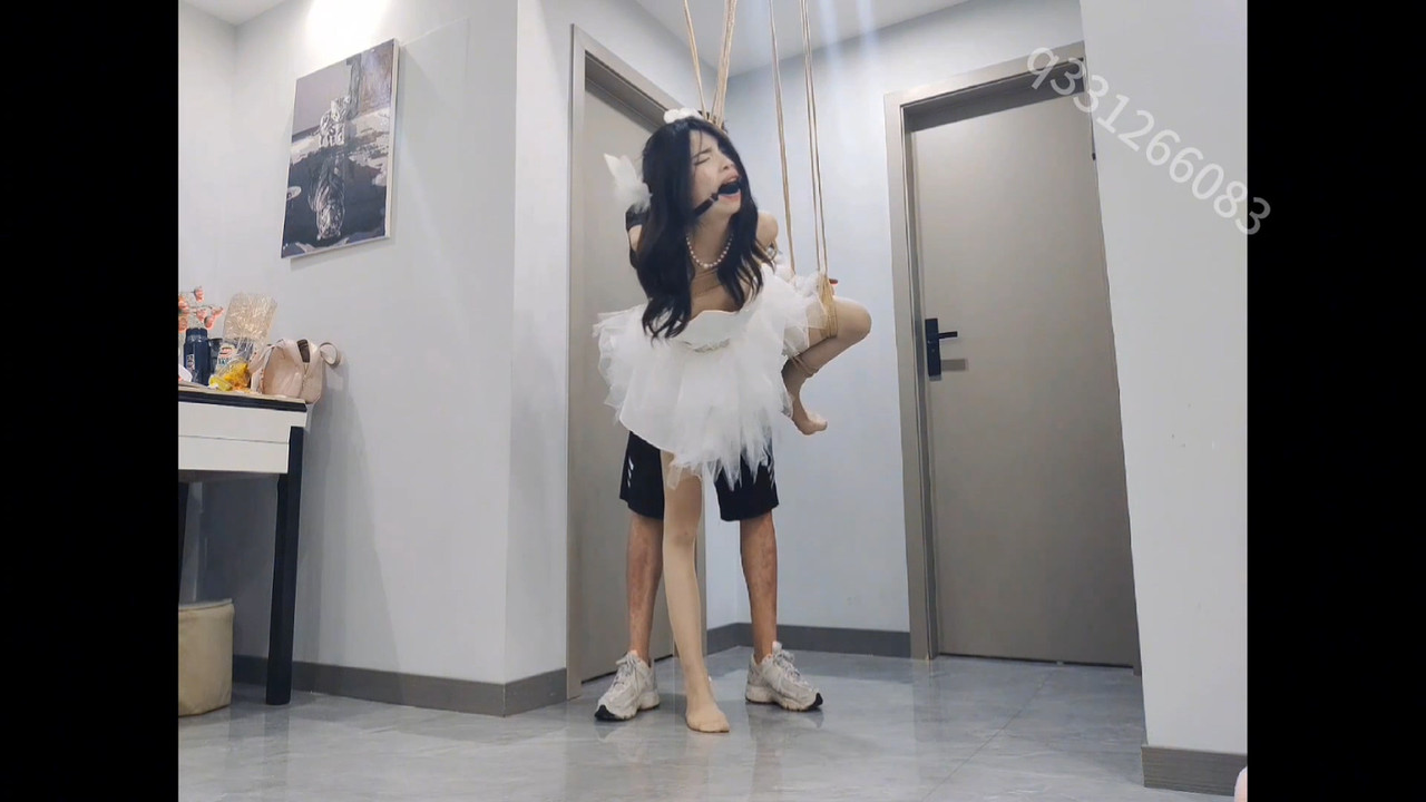 欢乐谷 白雪公主的年终贺岁深度版.mp4_20240117_185159.271