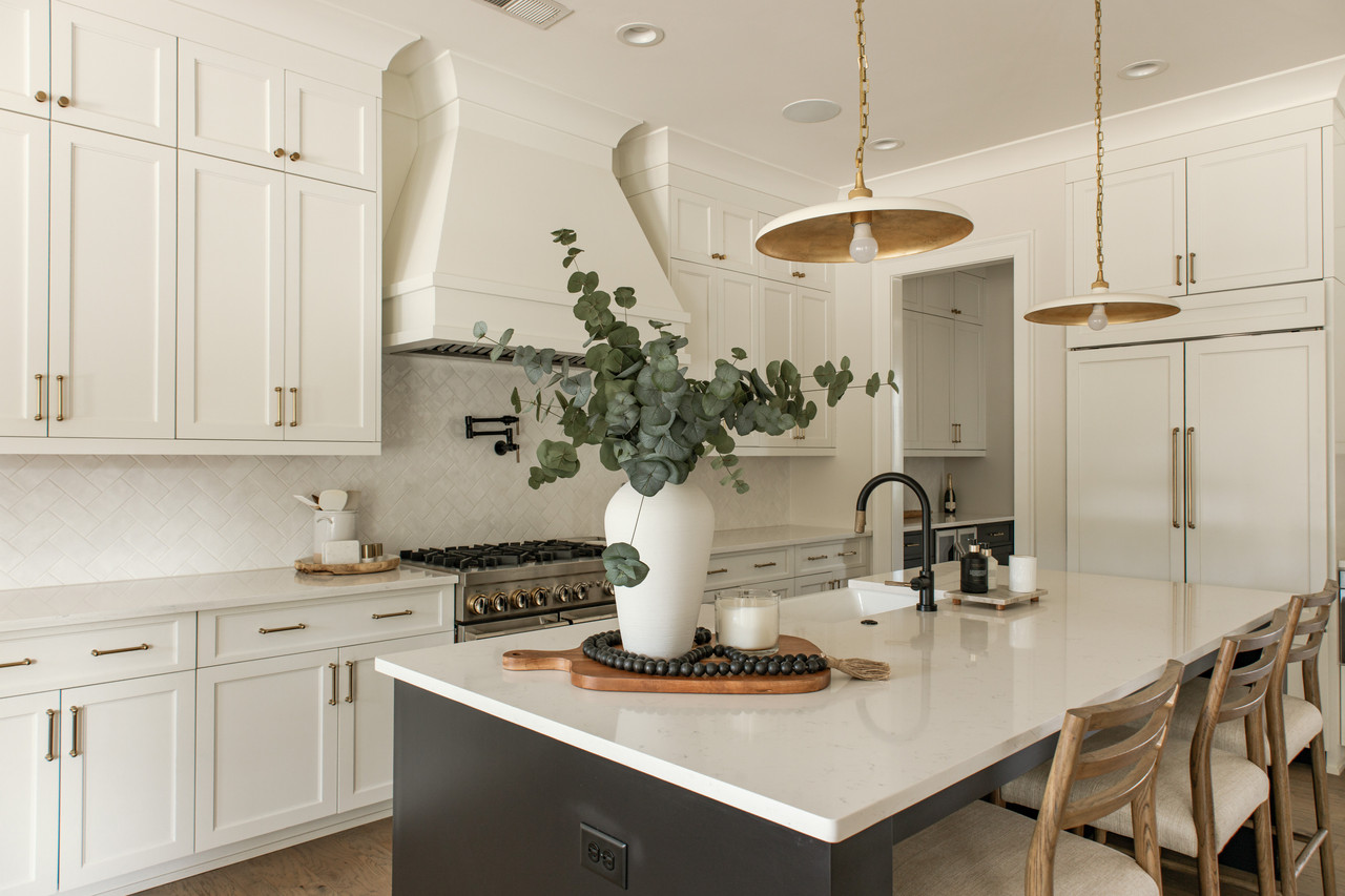 Light on Lanier - Image 16