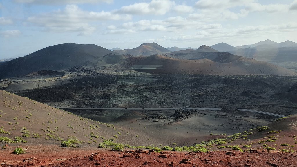 TIMANFAYA, ECHADERO DE CAMELLOS Y PLAYAS DEL PAPAGAYO: la galaxia de las playas - Lanzarote: pisar la Luna sin dejar La Tierra (2)
