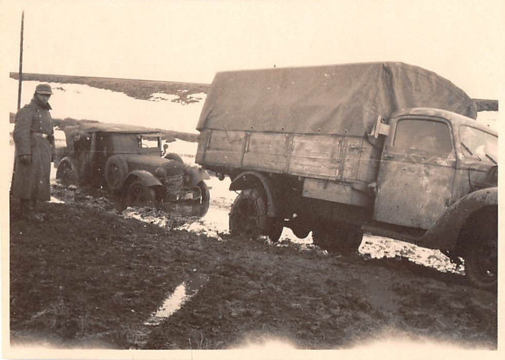 Abschleppen Kübelwagen Nowoukrajinla Ukraine Ost