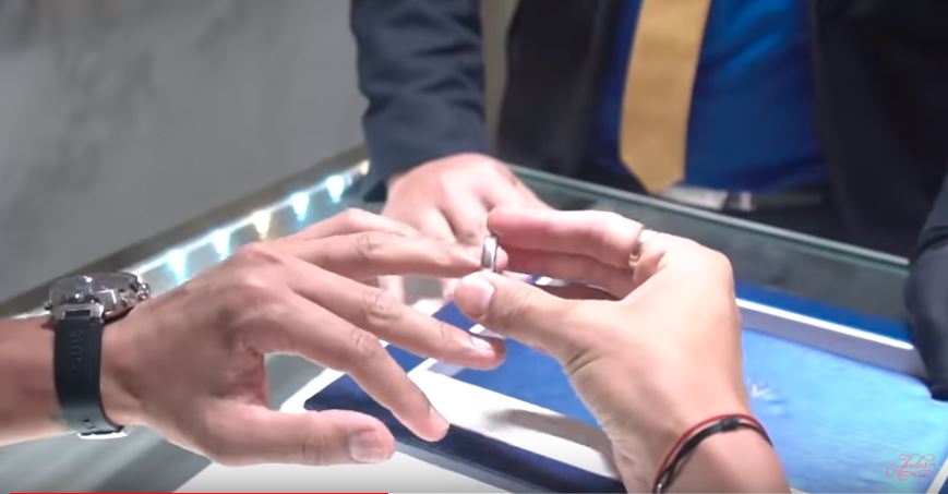 Cincin nikah Richard Kyle