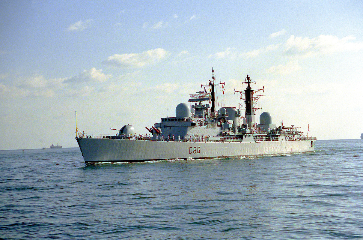 Birmingham входит в Порт-Эверглейдс (Флорида, США), 2 марта 1993-1