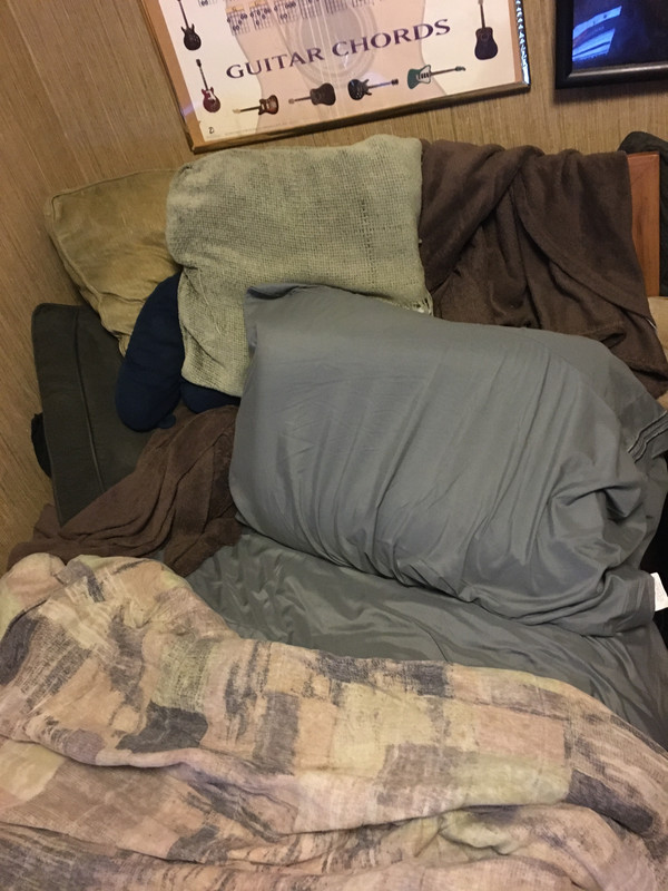 E0FCE07F-EBE6-4A8A-B90F-8A51FCD1D856