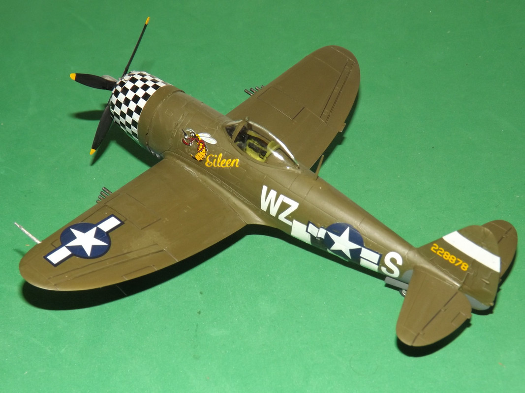 Academy_P47D_Thunderbolt-RP