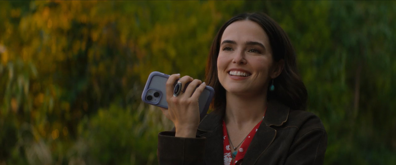 Voicemails for Isabelle 2026 WebRip [Hindi + Tamil + Telugu + English] 480p 720p ESub Screenshot
