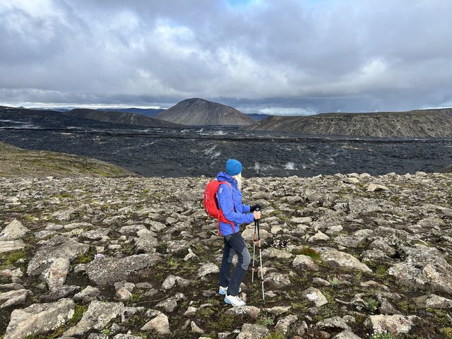 21 DIAS EN NUESTRO SEGUNDO VIAJE A LA TIERRA DEL HIELO Y FUEGO (en construccion) - Blogs de Islandia - 26/06/2025 Península de Reykjanes, pisamos la erupcion de 2023. (18)