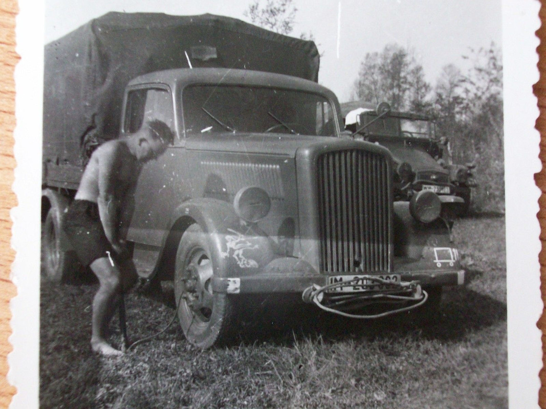 LKW Opel Blitz 3to der 11. Panzerdivision ( sieh