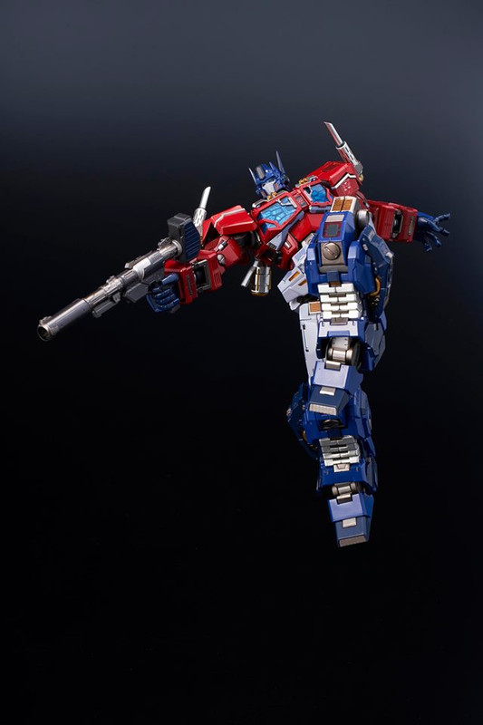 Flame-Toys-Kuro-Kara-Kuri-G1-Optimus-Prime-12