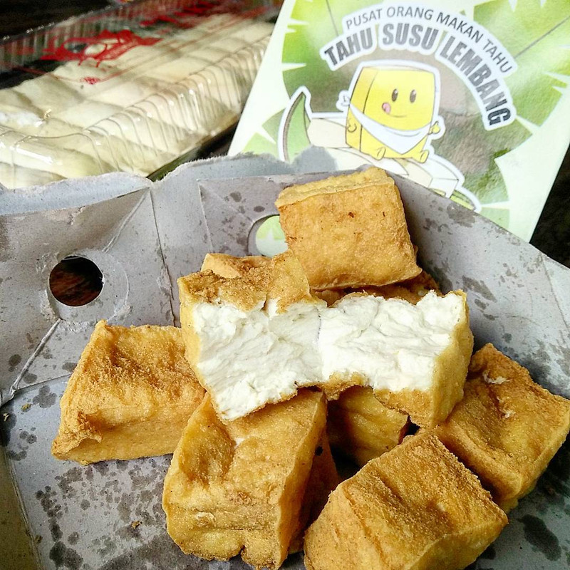 Tahu Susu Lembang