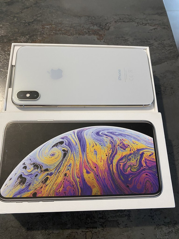 27901016-E01C-42A6-AA88-E7067A818B29