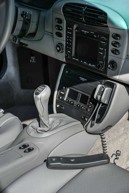 41539485-98BE-428B-A5E1-044FC2304B8B-1000x1500