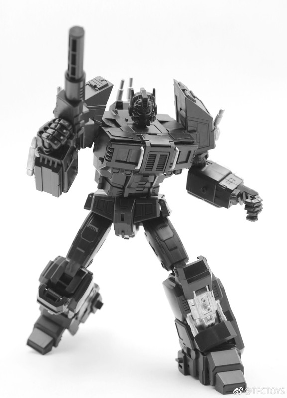 03-TFC-Toys-Rolling-Thunder