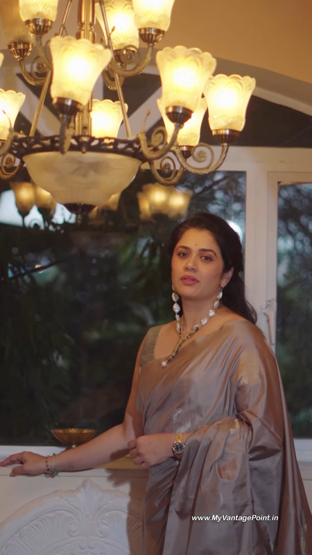 13-Actress-Girija-Oak-Godbole-in-Silk-Saree-for-Jewellery-Ad-Film-My-Vantage-Point