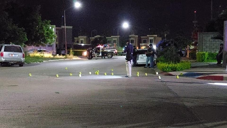 Ciudad Obregón: Balacera en plena calle deja 2 personas muertas; una víctima estaba embarazada