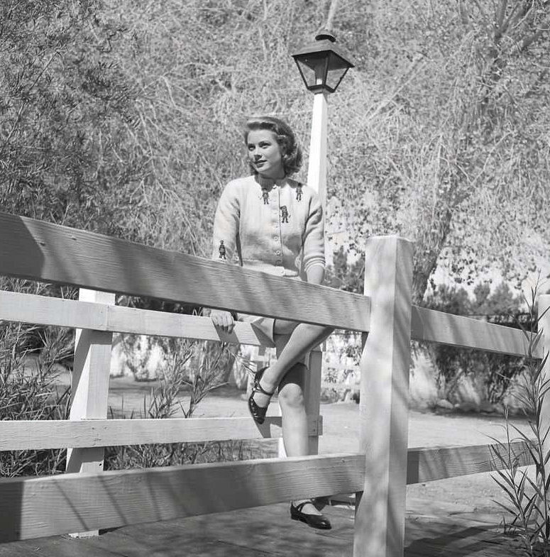 GraceKelly_mf70