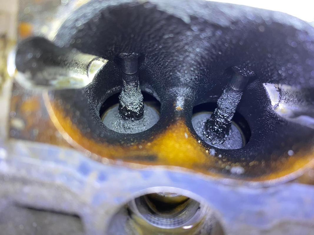 76DBE9B1-D149-4A41-97F0-35D6FBE5957B