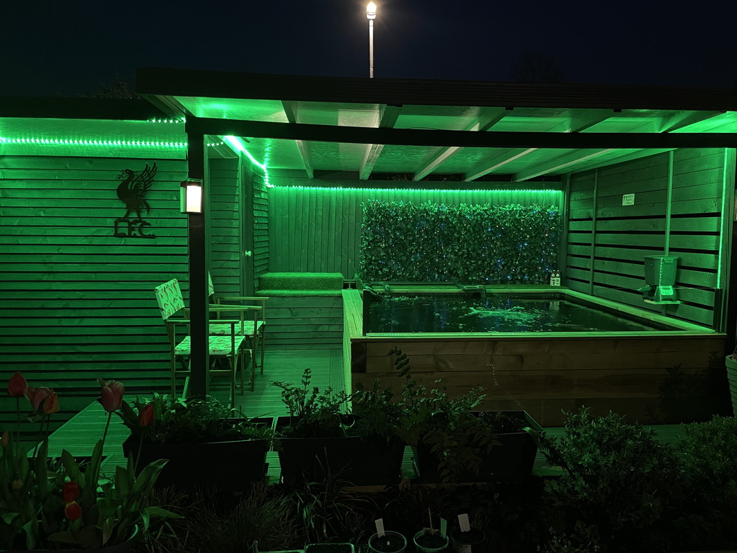 604F985F-989F-453D-89E9-5FEAF6243CD6