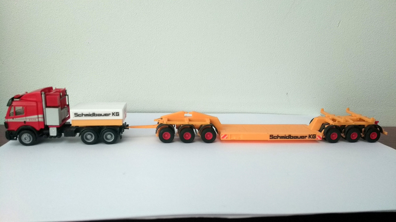 Mach (2693)