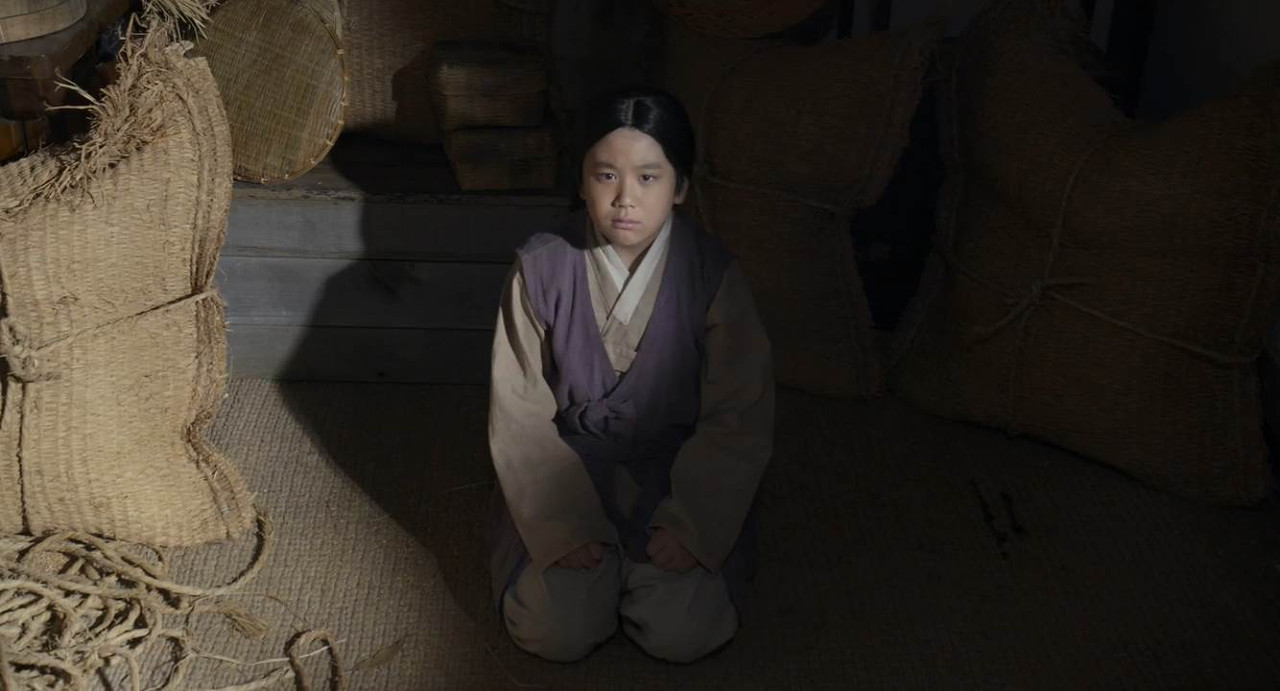 The Assassin 2023 WebRip [Hindi + Tamil + Korean] 480p, 720p ESub Screenshot