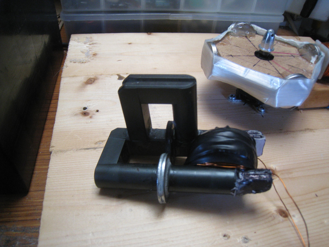 Alex Manzanero Magnetic Diode Experiment 2